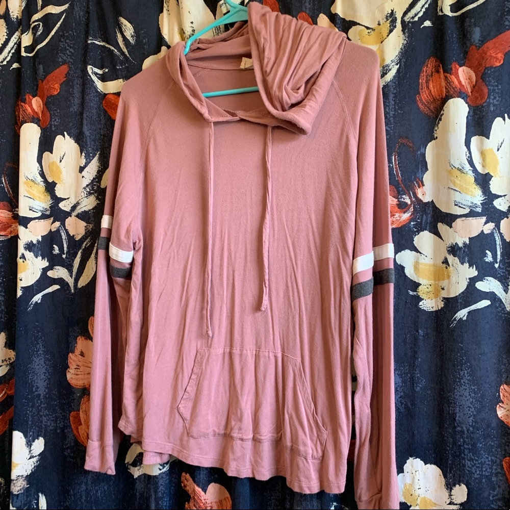 Dusty rose pullover hoodie
